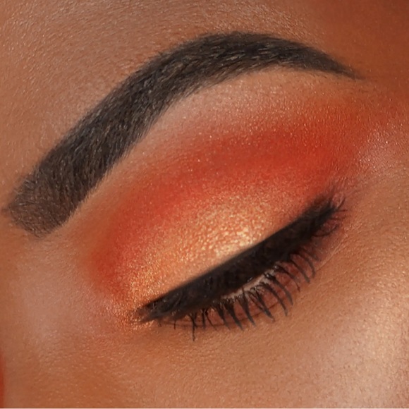 Too Faced Light My Fire Mini Eyeshadow Palette - Picture 9 of 14